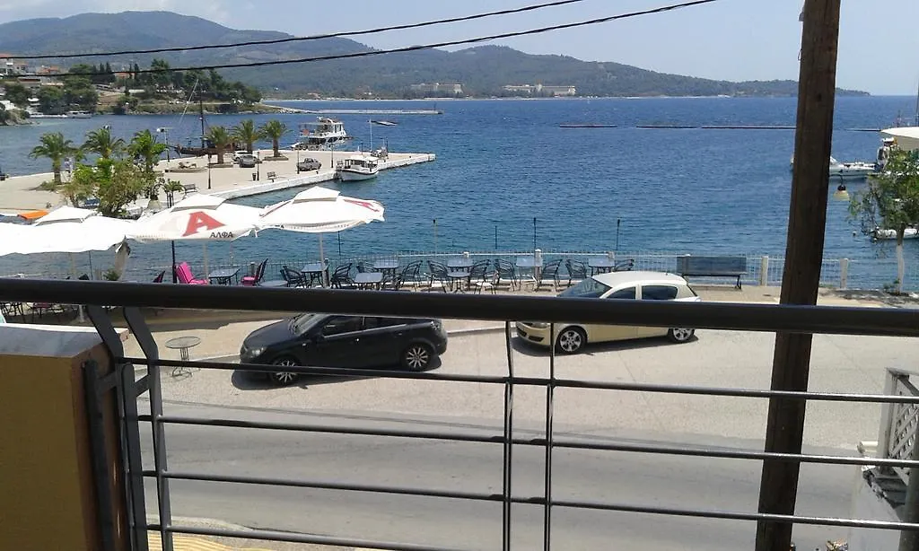 Ameris Studios & Apartments Neos Marmaras