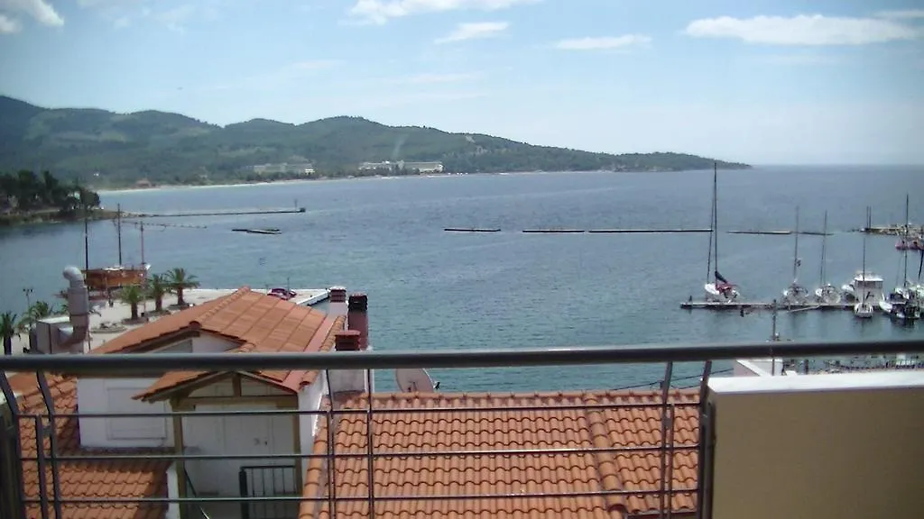 Ameris Studios & Apartments Neos Marmaras