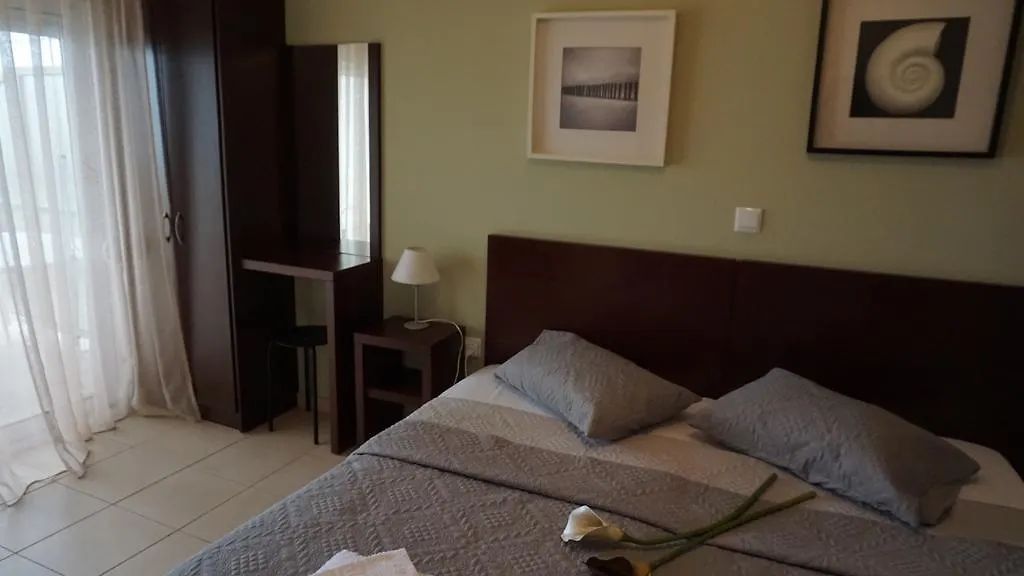 Ameris Studios & Apartments Neos Marmaras