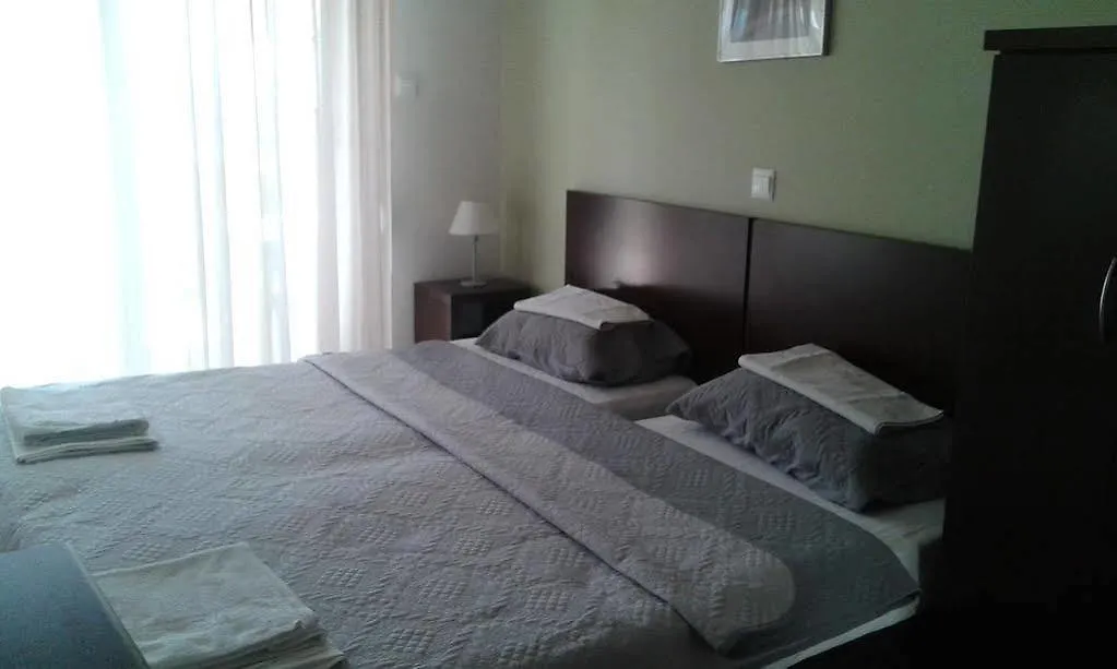Ameris Studios & Apartments Neos Marmaras