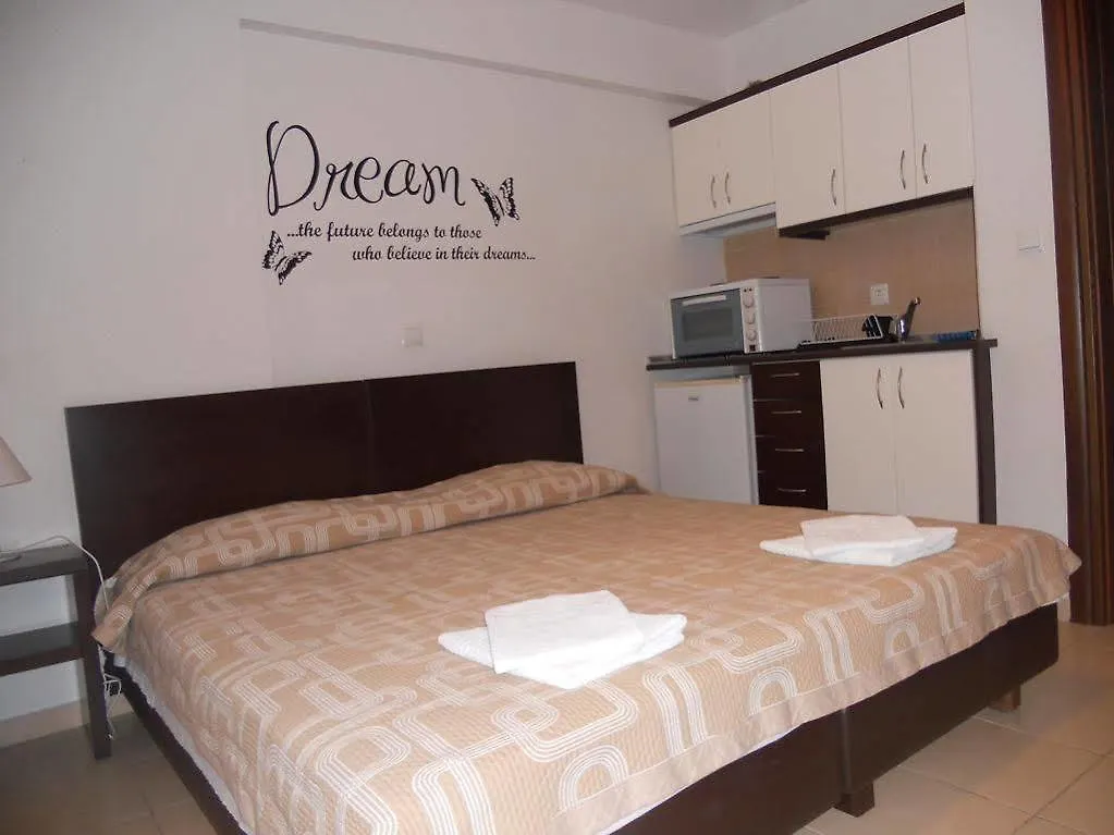 Ameris Studios & Apartments Neos Marmaras