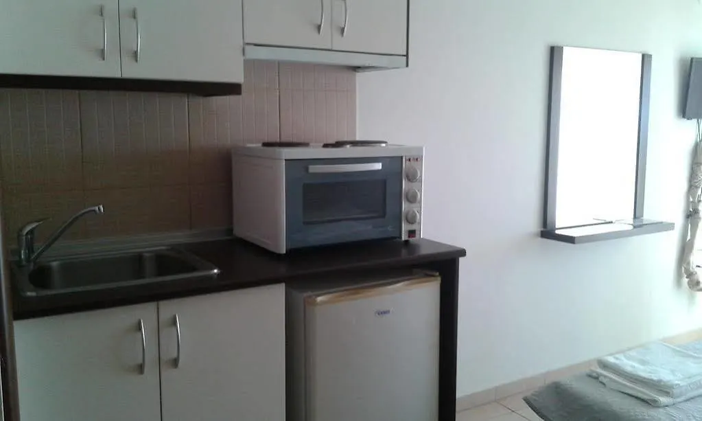 Ameris Studios & Apartments Neos Marmaras Greece